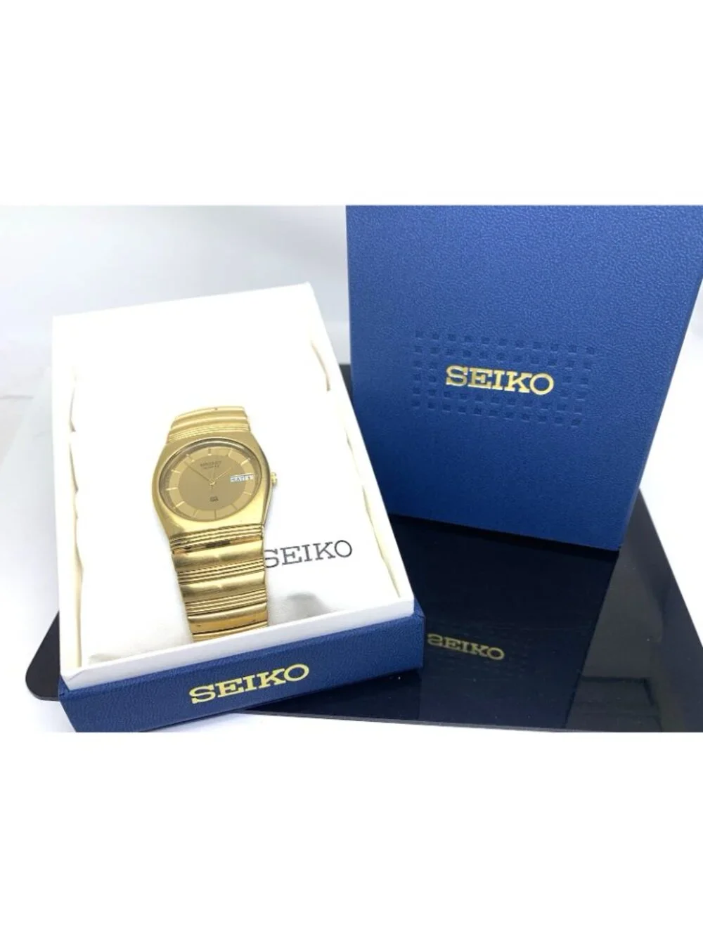 Seiko SQ Men's Watch 5H23-6120 Vintage 1976 Quartz Day Date Gold Tone Steel 33mm